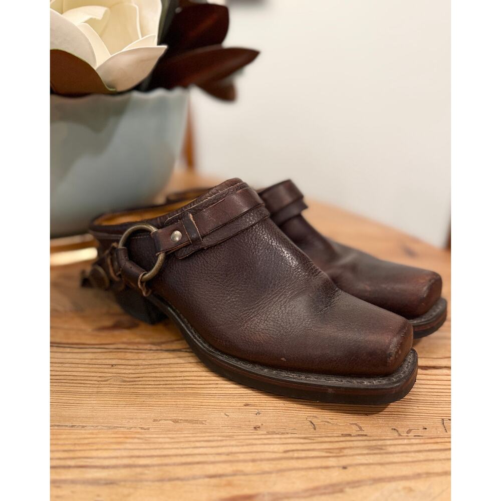 Frye USA Brown Leather Harness Mule Clogs Women's 9 9N Ring Strap Western Moto - Picture 9 of 11